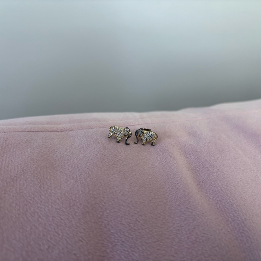 Elegant Elephant Stud Earrings